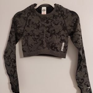 Gymshark ADAPT CAMO SEAMLESS LONG SLEEVE CROP TOP